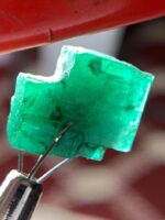 9.94 ct Swat Emerald Crystal – Majestic Green Gem from Pakistan - Image 7