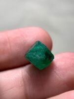 7.25ct Emerald Crystal from Swat: A Radiant Gem from Pakistan’s Valleys - Image 4