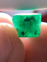 7.25ct Emerald Crystal from Swat: A Radiant Gem from Pakistan’s Valleys - Image 9