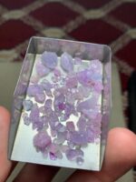 Exploring a 35.67 ct Afghan Hackmanite Rough Lot: A Collector’s Perspective - Image 9