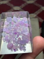 Exploring a 35.67 ct Afghan Hackmanite Rough Lot: A Collector’s Perspective - Image 10