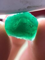 6.35ct Swat Emerald Crystal: Majestic Green from Pakistan’s Gem Valley - Image 4