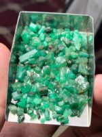 Magnificent 59.50 ct Panjshir Emerald Rough — Nature’s Vibrant Green Treasure - Image 4
