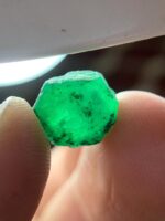 A 5.83ct Swat Emerald Crystal: Exceptional Natural Beauty from Pakistan - Image 10