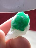 81.10 Carat Emerald Specimen from Swat, Pakistan – Natural Green Beryl Crystal - Image 5
