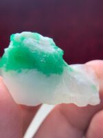 81.10 Carat Emerald Specimen from Swat, Pakistan – Natural Green Beryl Crystal - Image 9
