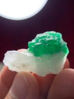 81.10 Carat Emerald Specimen from Swat, Pakistan – Natural Green Beryl Crystal - Image 10