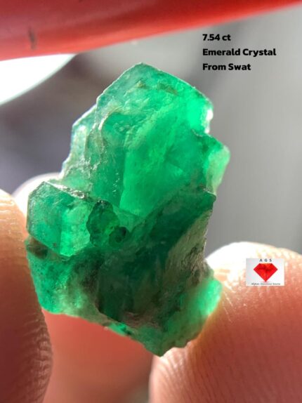 7.54 ct Swat Emerald Crystal – Pakistan Gemstone