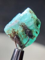 Unveiling the Magnificent 20.13ct Emerald from Panjshir: A True Masterpiece - Image 4