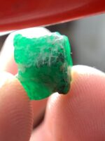 8.58 ct Swat Emerald Crystal – Natural Treasure from Pakistan - Image 7