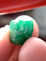 8.58 ct Swat Emerald Crystal – Natural Treasure from Pakistan - Image 8