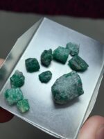45.05ct Swat Emerald Rough Lot: Exceptional Size & Color from Pakistan’s Gem Valley - Image 9