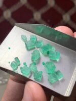 Unearthed Beauty: 22 ct Rough Emerald from Panjshir — 5.10 × 9.27 × 5.80 mm - Image 2