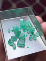 Unearthed Beauty: 22 ct Rough Emerald from Panjshir — 5.10 × 9.27 × 5.80 mm - Image 5
