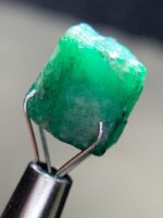 8.55ct Afghan Emerald Crystal: Raw Gemstone - Image 6