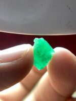Rare Beauty: 4.00ct Natural Emerald Crystal from Swat, Pakistan - Image 6
