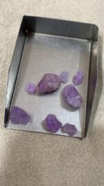 17.30 ct Afghan Hackmanite Rough Lot – Natural Formation with Raw Collectible Appeal - Image 3