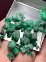 79.15ct Swat Emerald Rough Lot – Untouched Natural Crystals in 14x10x7mm Sizes - Image 4