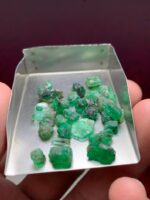37.45 Carat Natural Emerald Rough Lot from Swat, Pakistan – Untreated Green Beryl Crystals - Image 9