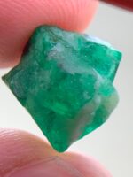 7.43 ct Swat Emerald Crystal – A Balanced Gem of Color and Clarity - Image 10