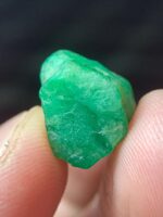 The Majestic 12.0 ct Swat Emerald Crystal: A Gem of Rare Grandeur - Image 8