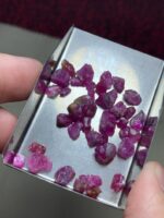 Power in Raw Form: 39.80ct Afghan Ruby Rough Lot Overview - Image 2