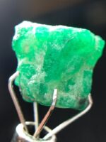 6.40ct Swat Emerald Crystal: Rare Pakistan Gemstone - Image 2