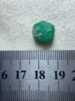 6.64ct Swat Emerald Crystal: Natural Hexagonal Gemstone - Image 11