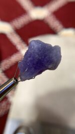 Beautiful 34.45ct Hackmanite Crystal from Afghanistan - Image 3
