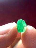 2.00 ct Swat Emerald Crystal — Refined Detail in a Natural Form - Image 5