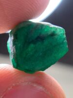 Swat Valley Wonder: 17.08ct Emerald Crystal of Natural Brilliance - Image 8