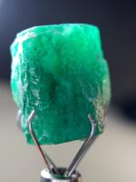 Swat Valley Wonder: 17.08ct Emerald Crystal of Natural Brilliance - Image 9