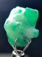 13.85ct Swat Emerald Crystal: Natural Green Beauty in Raw Form - Image 4