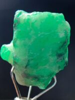 13.85ct Swat Emerald Crystal: Natural Green Beauty in Raw Form - Image 6