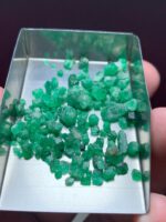 Rough Lot Spotlight: 31.80 ct Swat Emerald Crystal Parcel - Image 10