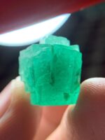 A 24.20-Carat Swat Emerald Crystal: A Detailed Look at Size, Origin, and Significance - Image 11