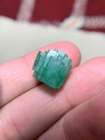 A 24.20-Carat Swat Emerald Crystal: A Detailed Look at Size, Origin, and Significance - Image 3