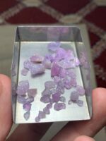 A Closer Look at a 22.90 ct Afghan Hackmanite Rough Lot - Image 4