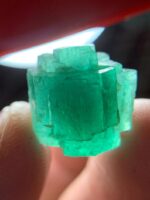 A 24.20-Carat Swat Emerald Crystal: A Detailed Look at Size, Origin, and Significance - Image 5