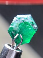 Swat Emerald Crystal Lot – 8.50ct of Untouched Mountain Magic - Image 5
