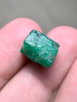 12.85ct Swat Emerald Crystal: Rich Green Natural Beryl - Image 9