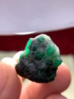 Swat Emerald Specimen: 38.65 ct Green Gemstone - Image 3