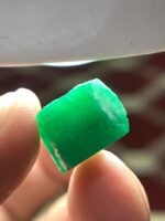 12.55ct Swat Emerald Crystal – A Rare Giant from Pakistan’s Emerald Valley - Image 6