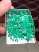 53.60 ct Swat Emerald Rough Lot – Compact Form, Natural Depth - Image 10
