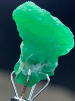 7.11ct Swat Emerald Crystal: Natural Green Beryl in Raw Form - Image 6