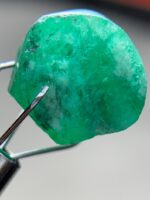 8.15ct Swat Emerald Crystal – A Larger  with Rich Green Hues - Image 4