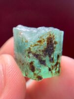 27.15ct Emerald Crystal from Laghman – Natural Grandeur in Green - Image 9