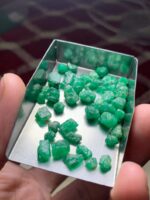 45.65 ct Emerald Rough Lot Swat – Compact Natural Crystals with Deep Green - Image 14