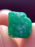 6.90 ct Swat Emerald Crystal – A 10.56 × 9.67 × 8.37 mm Natural Gem from Pakistan - Image 5