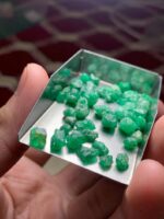 45.65 ct Emerald Rough Lot Swat – Compact Natural Crystals with Deep Green - Image 5